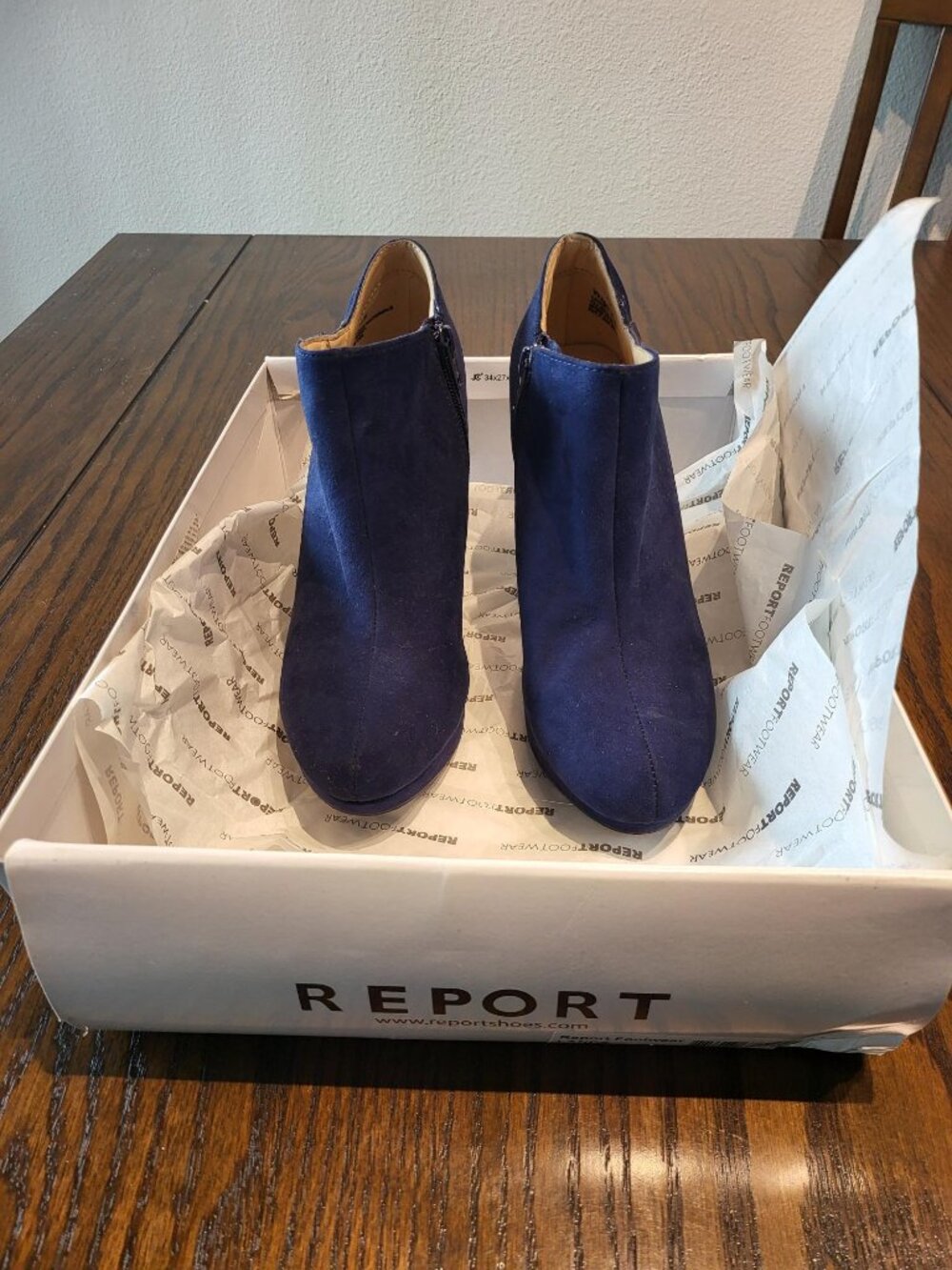 Report Navy Faux Suede Platform Stiletto Ankle Booties Size 8.5 with Box
